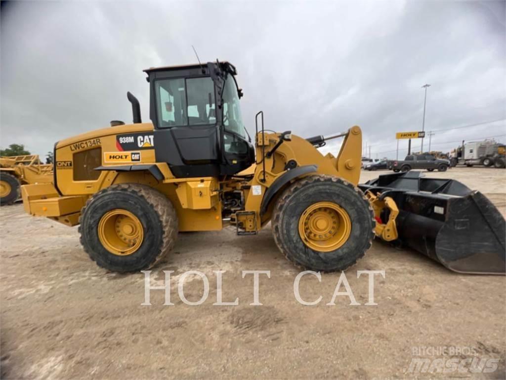 CAT 938M QC Pale gommate