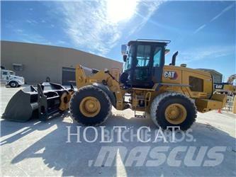 CAT 938M QC Pale gommate