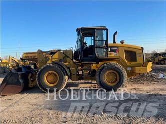 CAT 938M QC Pale gommate