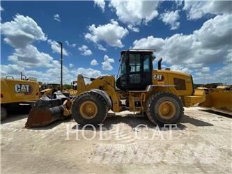 CAT 938M QC Pale gommate