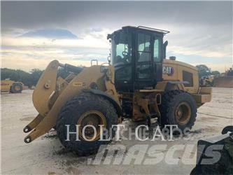 CAT 938M QC Pale gommate