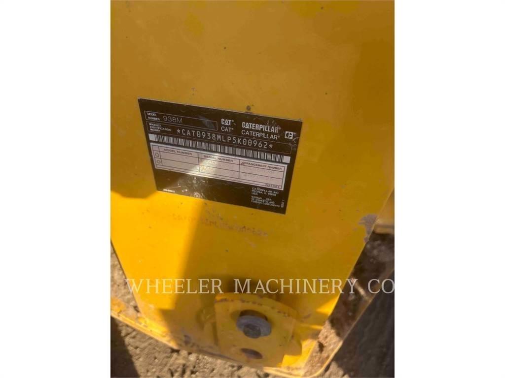 CAT 938M QC Pale gommate