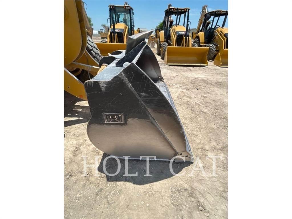 CAT 938M QC Pale gommate