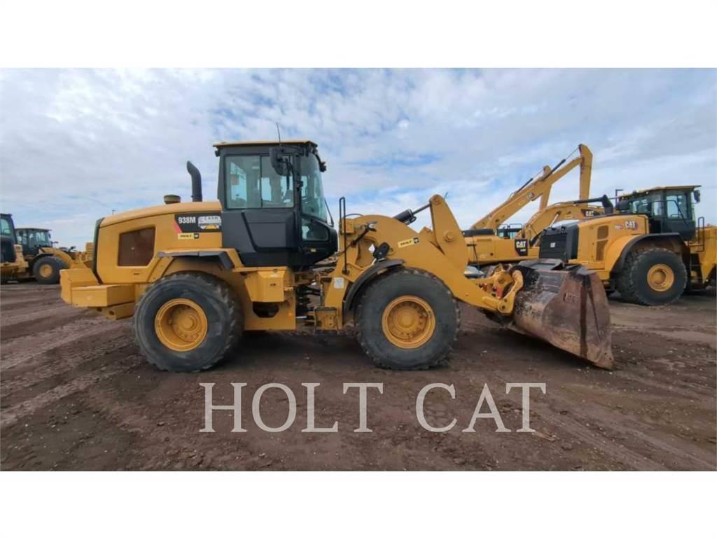 CAT 938M QC Pale gommate