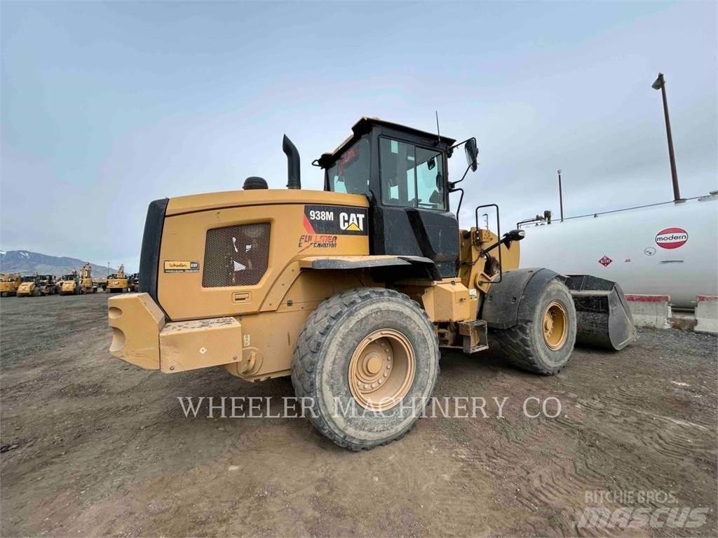 CAT 938M QC Pale gommate