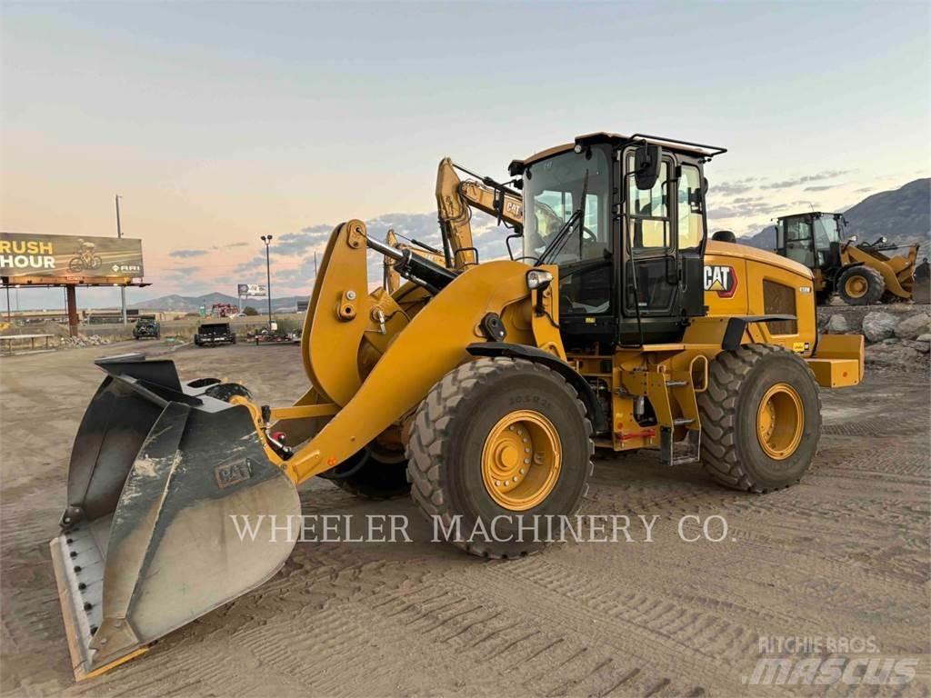 CAT 938M QC 3V Pale gommate