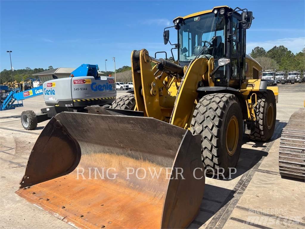 CAT 938MQC Pale gommate