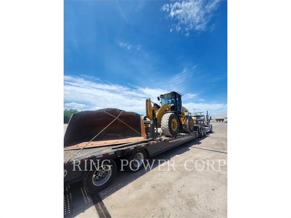CAT 938MQC Pale gommate