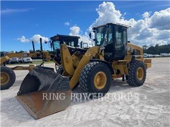 CAT 938MQC3V Pale gommate