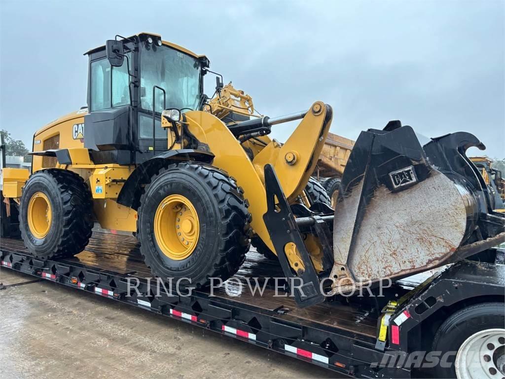 CAT 938MQC3V Pale gommate