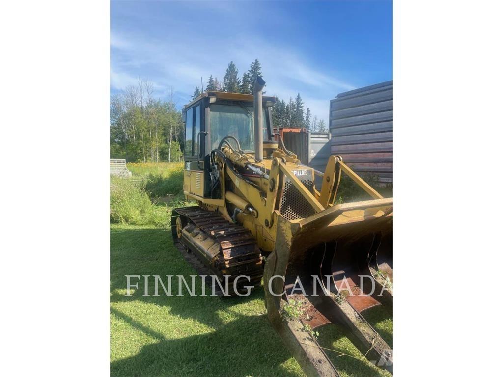 CAT 939C Pale gommate