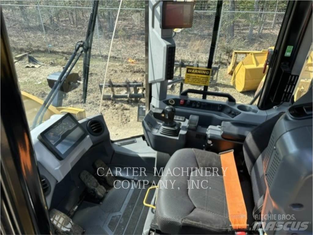 CAT 950-14 Pale gommate