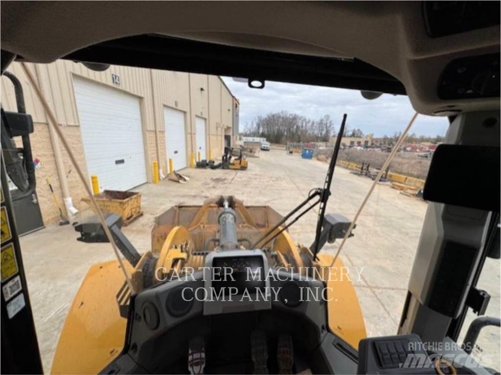 CAT 950-14 Pale gommate