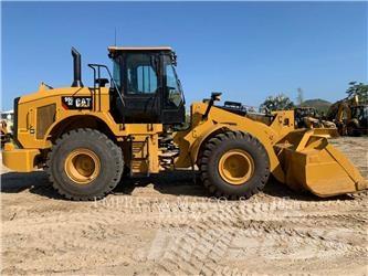 CAT 950 GC Pale gommate