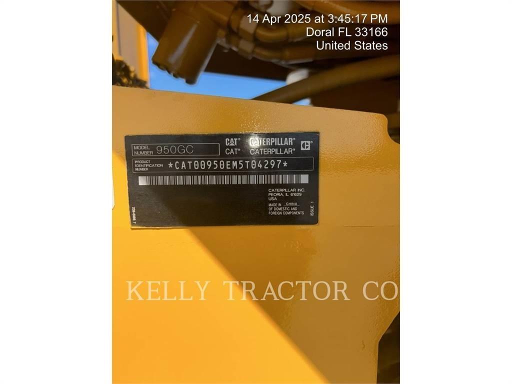 CAT 950 GC Pale gommate