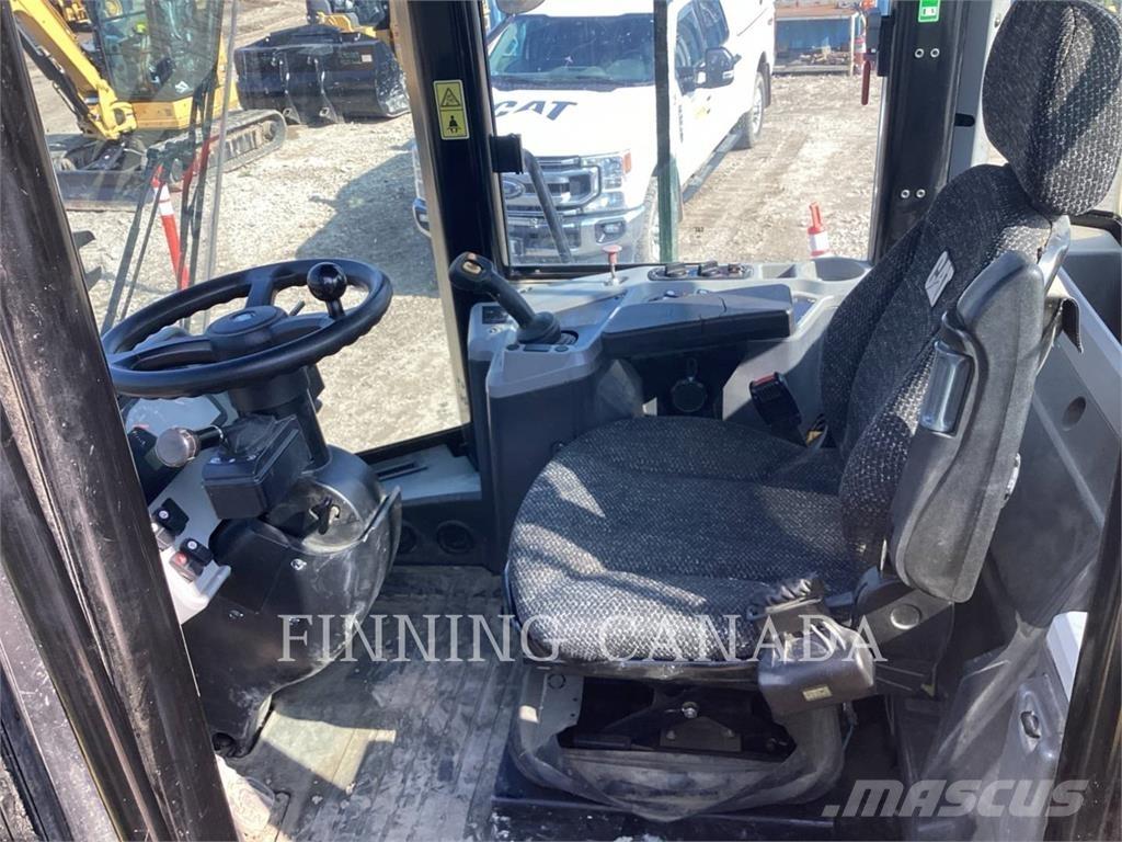 CAT 950 GC Pale gommate