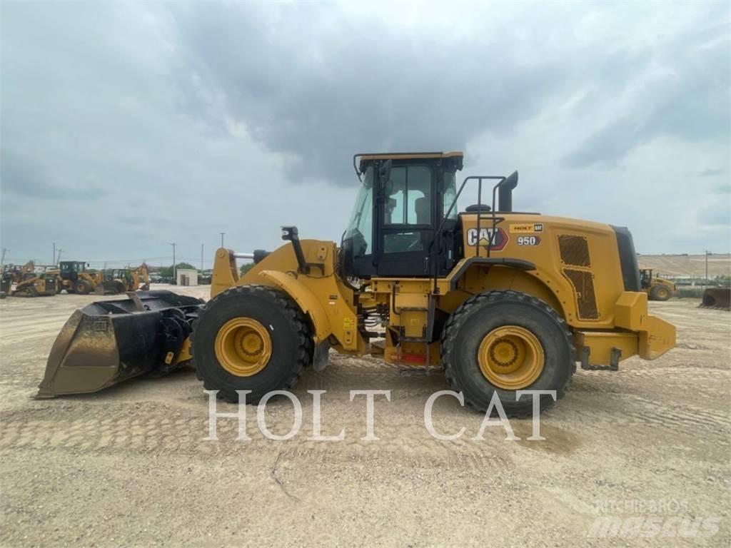 CAT 950 QC Pale gommate