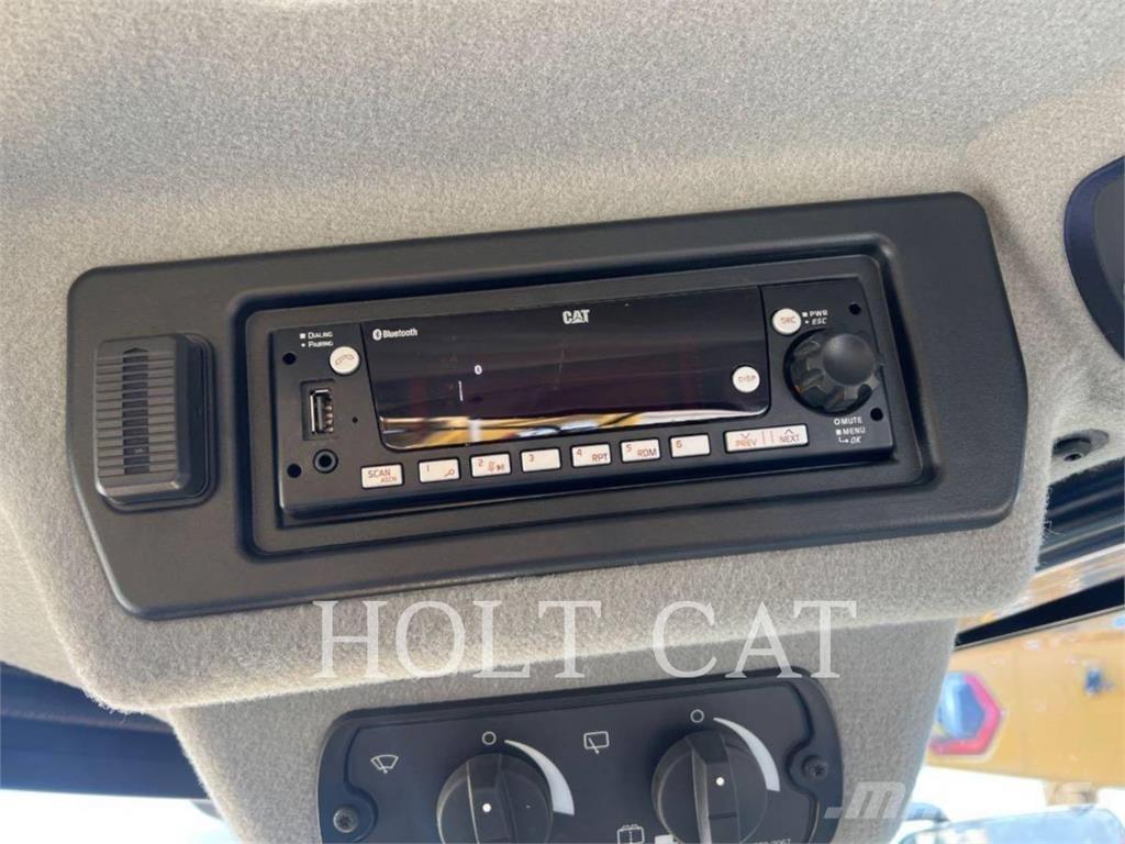 CAT 950 QC Pale gommate