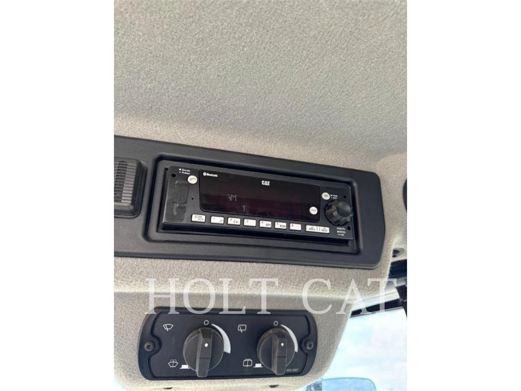 CAT 950 QC Pale gommate