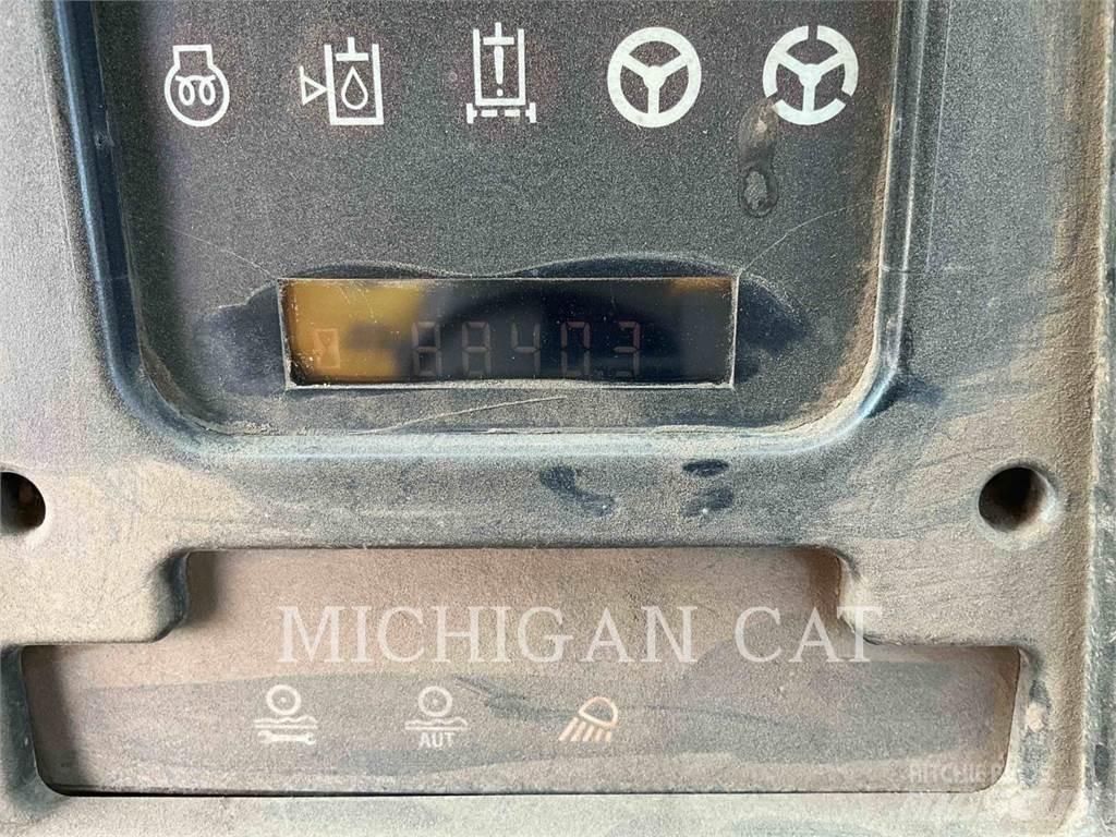 CAT 950G Q Pale gommate