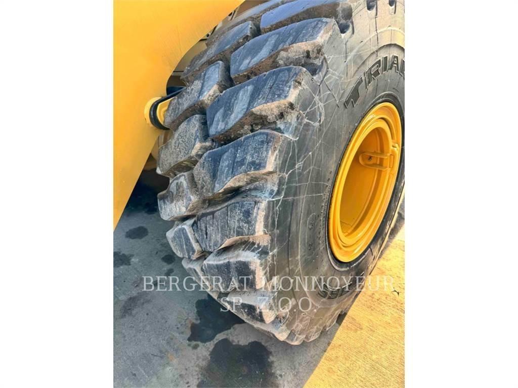 CAT 950GC Pale gommate