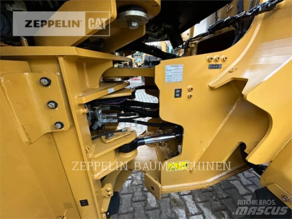 CAT 950GC Pale gommate