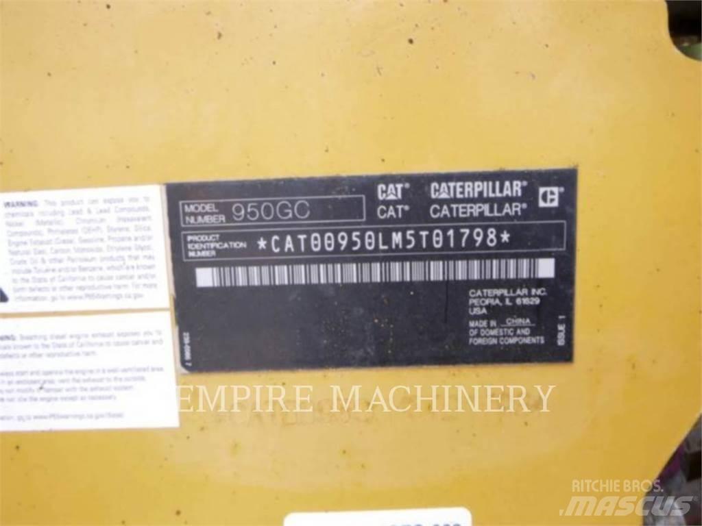 CAT 950GC Pale gommate