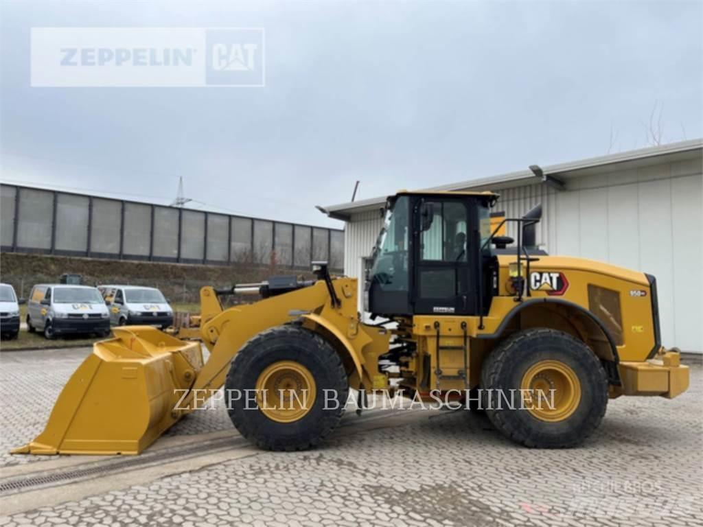 CAT 950GC Pale gommate