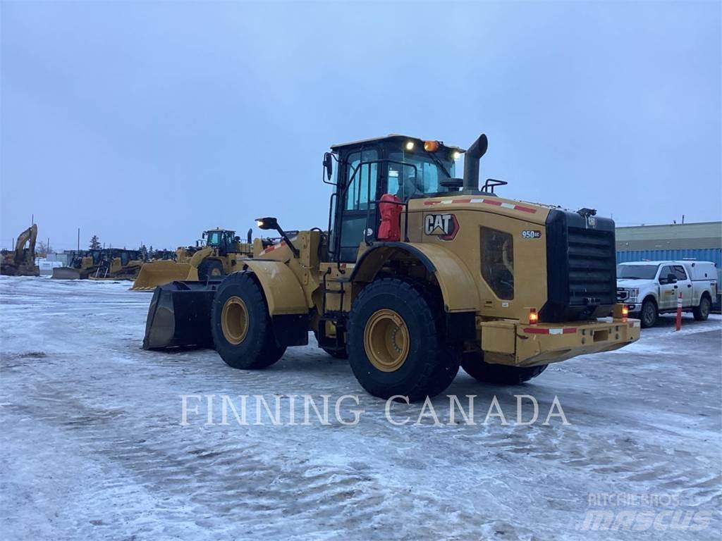 CAT 950GC Pale gommate