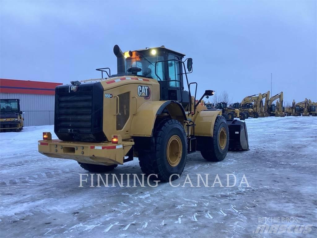 CAT 950GC Pale gommate