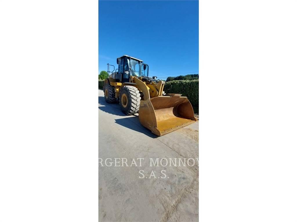 CAT 950GC Pale gommate