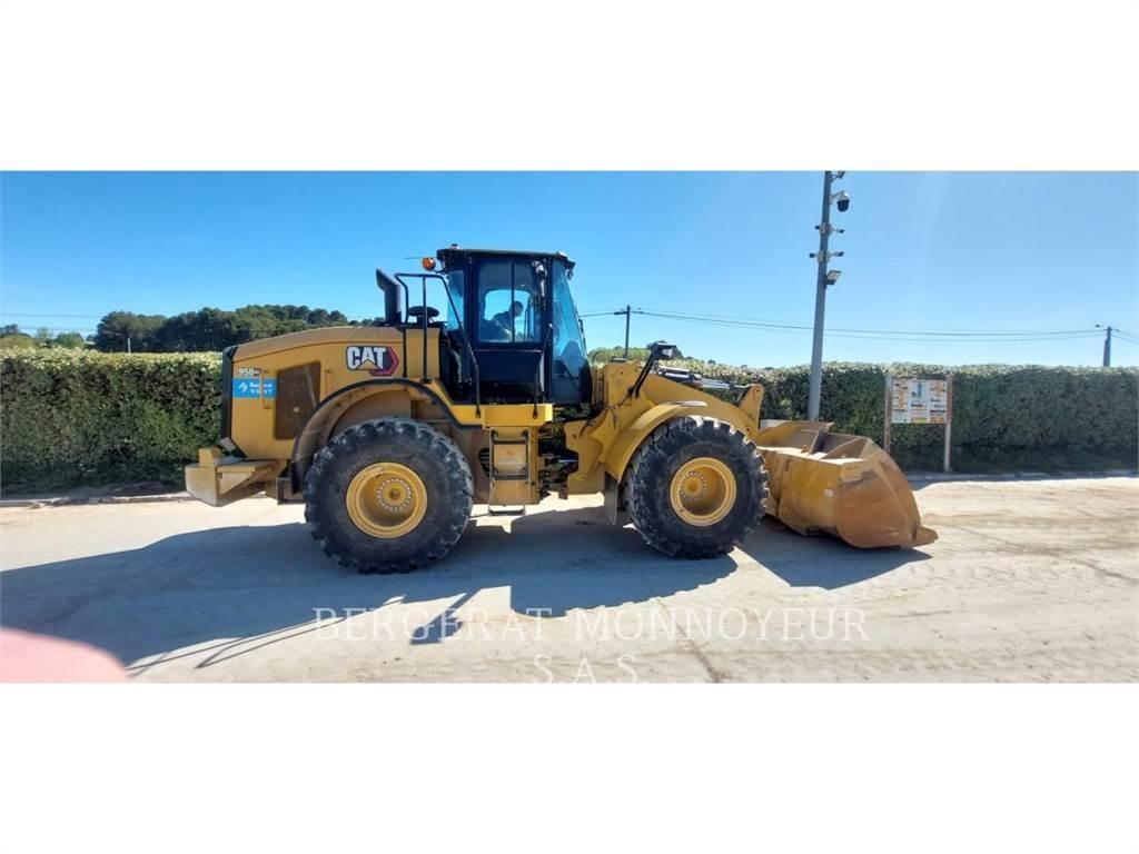 CAT 950GC Pale gommate