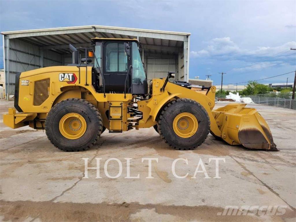 CAT 950GC Pale gommate