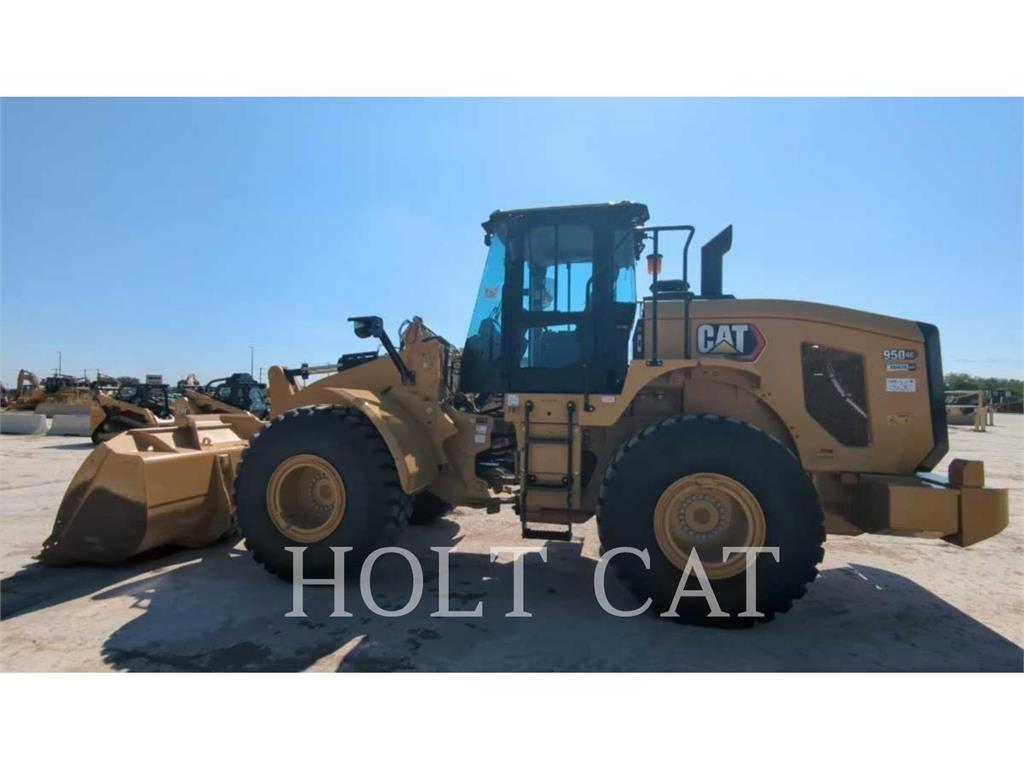 CAT 950GC Pale gommate