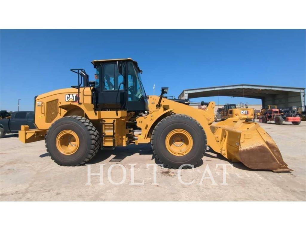 CAT 950GC Pale gommate
