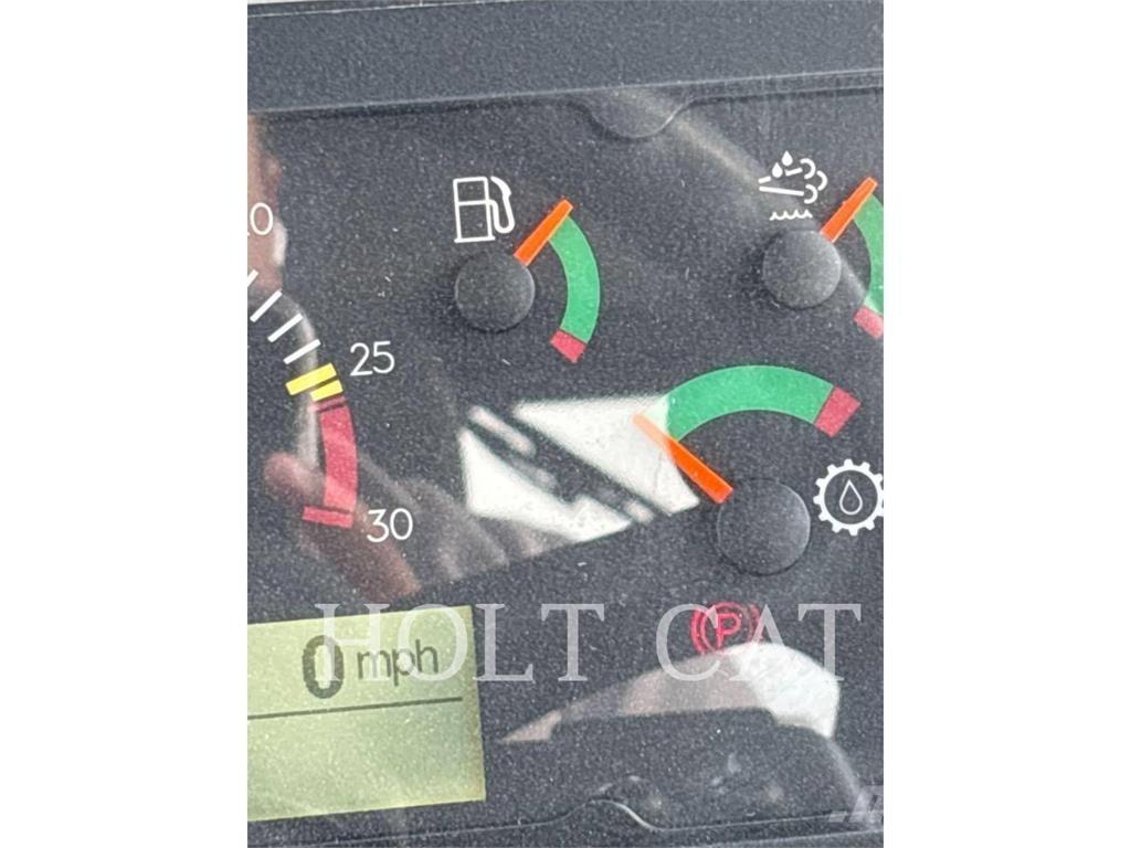 CAT 950GC Pale gommate