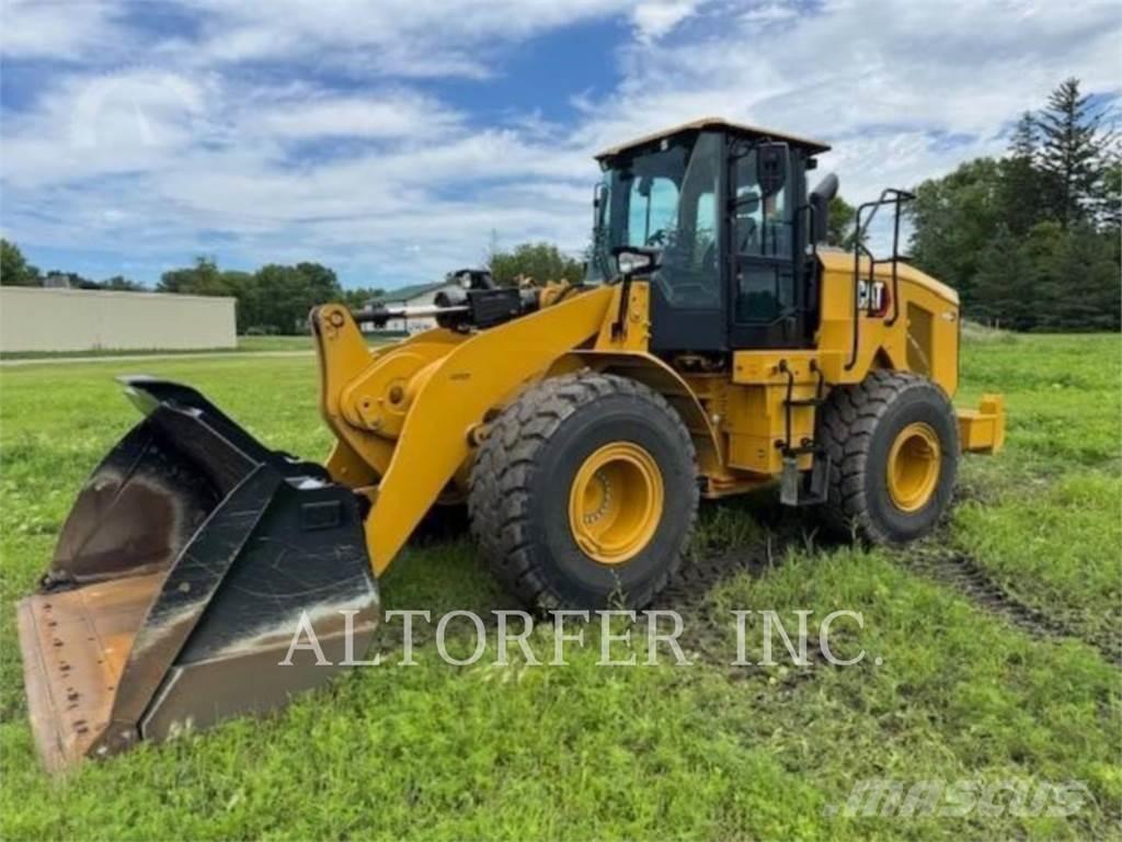 CAT 950GC Pale gommate