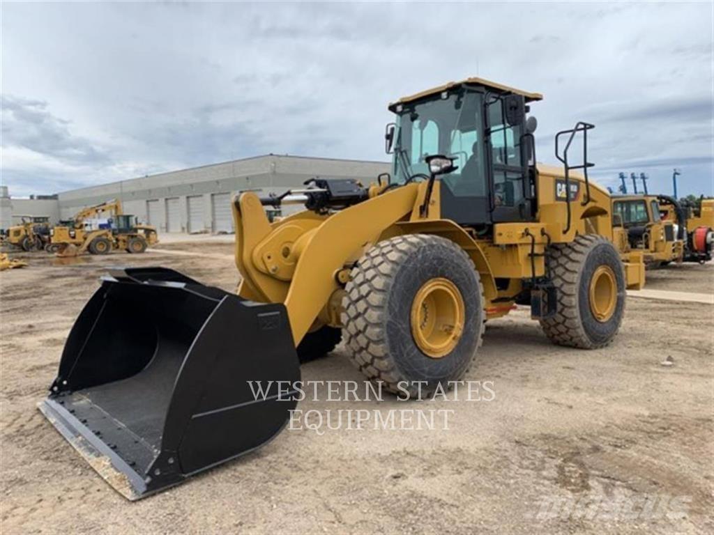 CAT 950GC Pale gommate