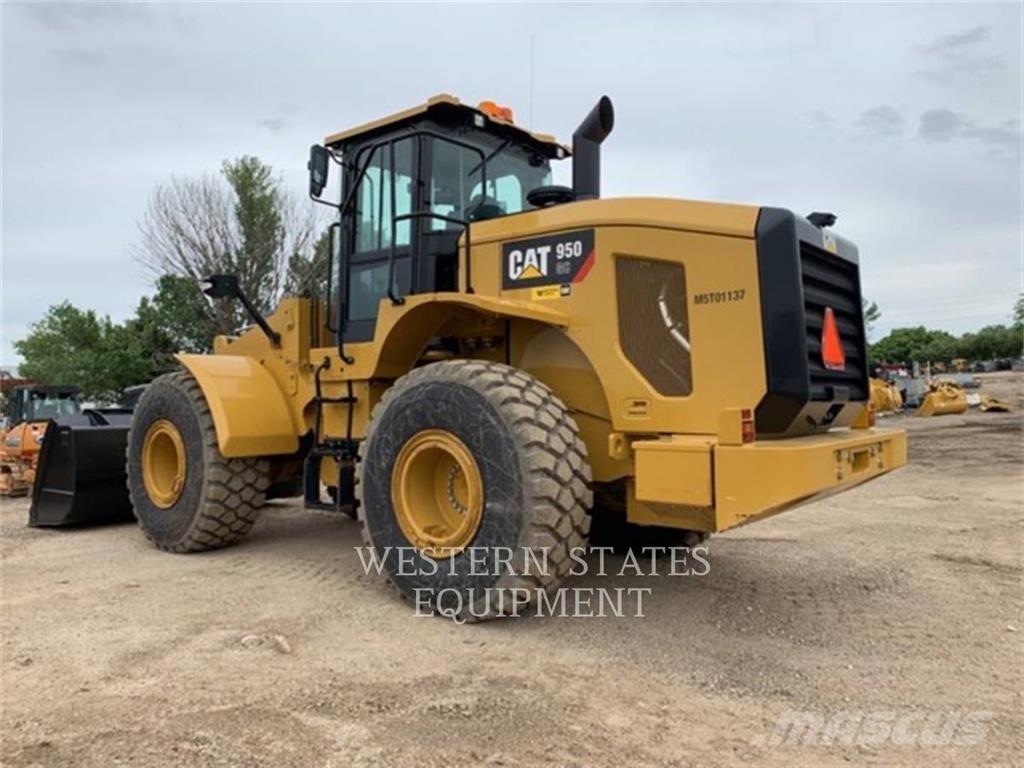 CAT 950GC Pale gommate