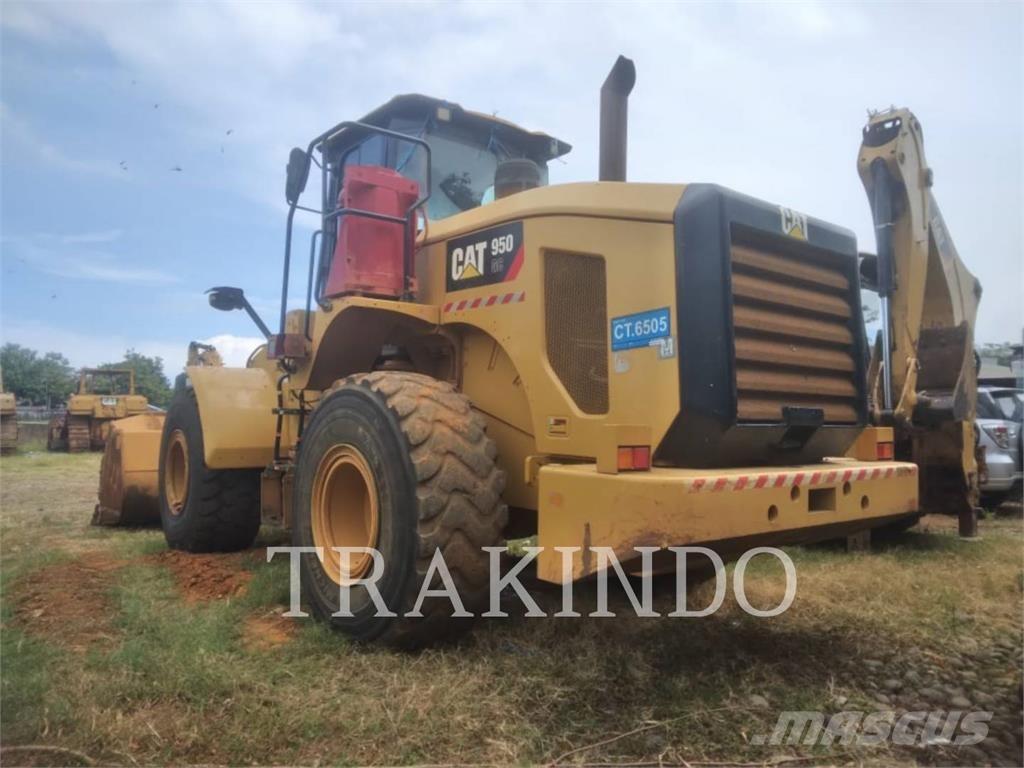 CAT 950GC Pale gommate