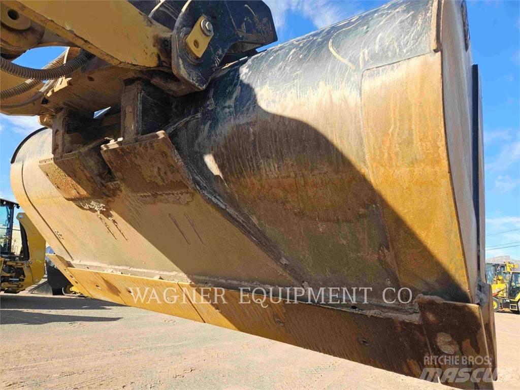 CAT 950GC FC Pale gommate