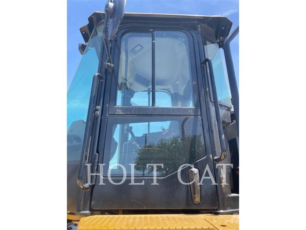 CAT 950GC QC Pale gommate