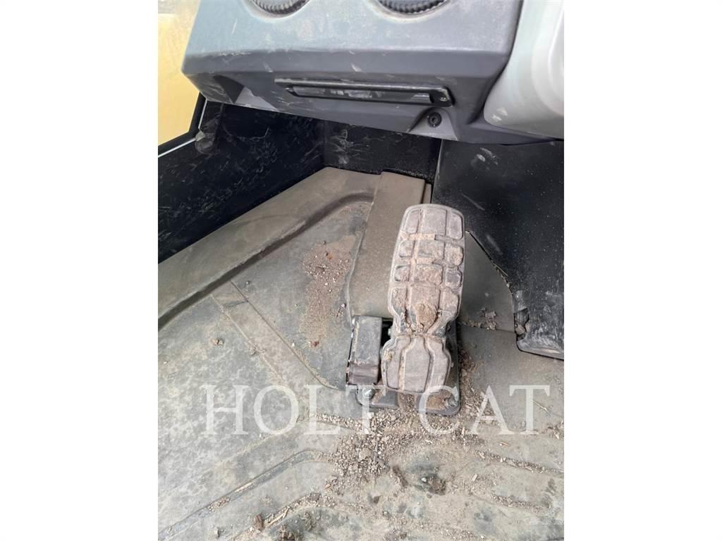 CAT 950GC QC Pale gommate