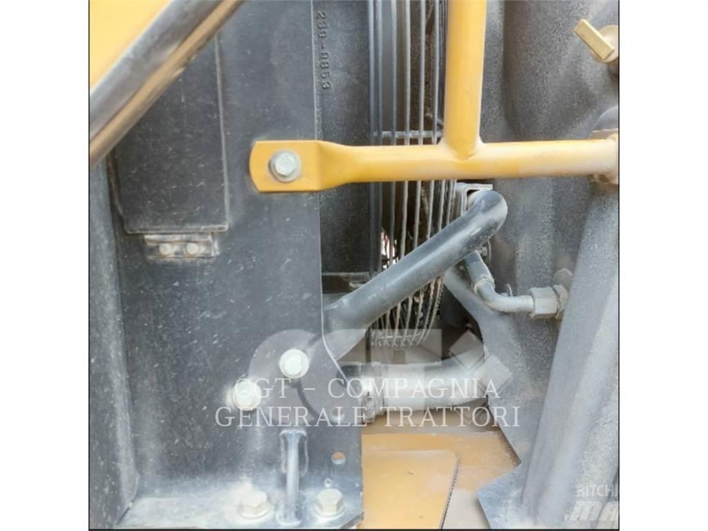 CAT 950H Pale gommate