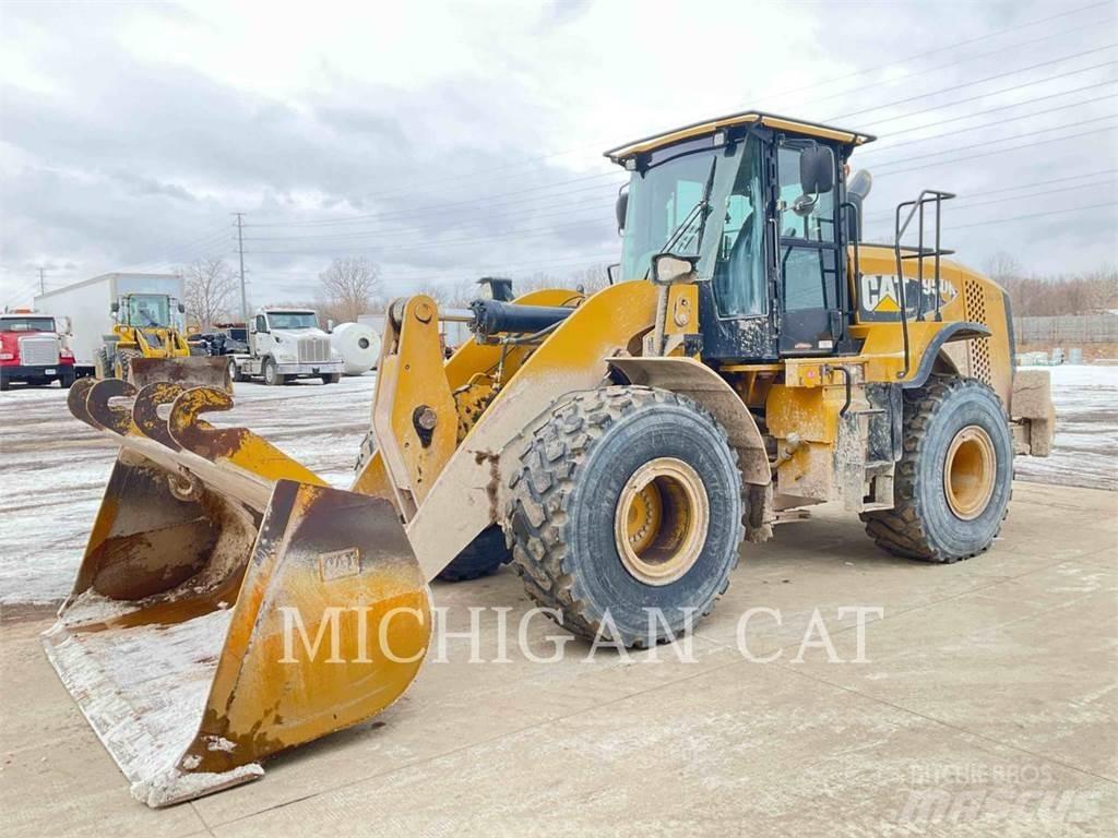 CAT 950K Pale gommate