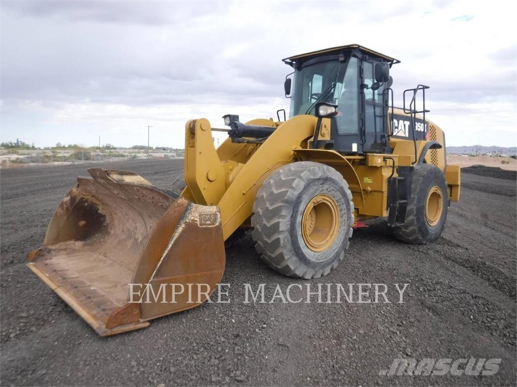 CAT 950K Pale gommate