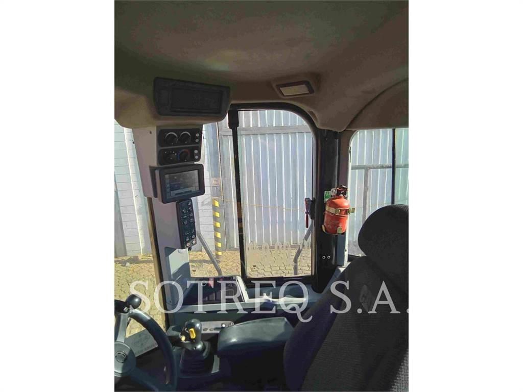CAT 950L Pale gommate
