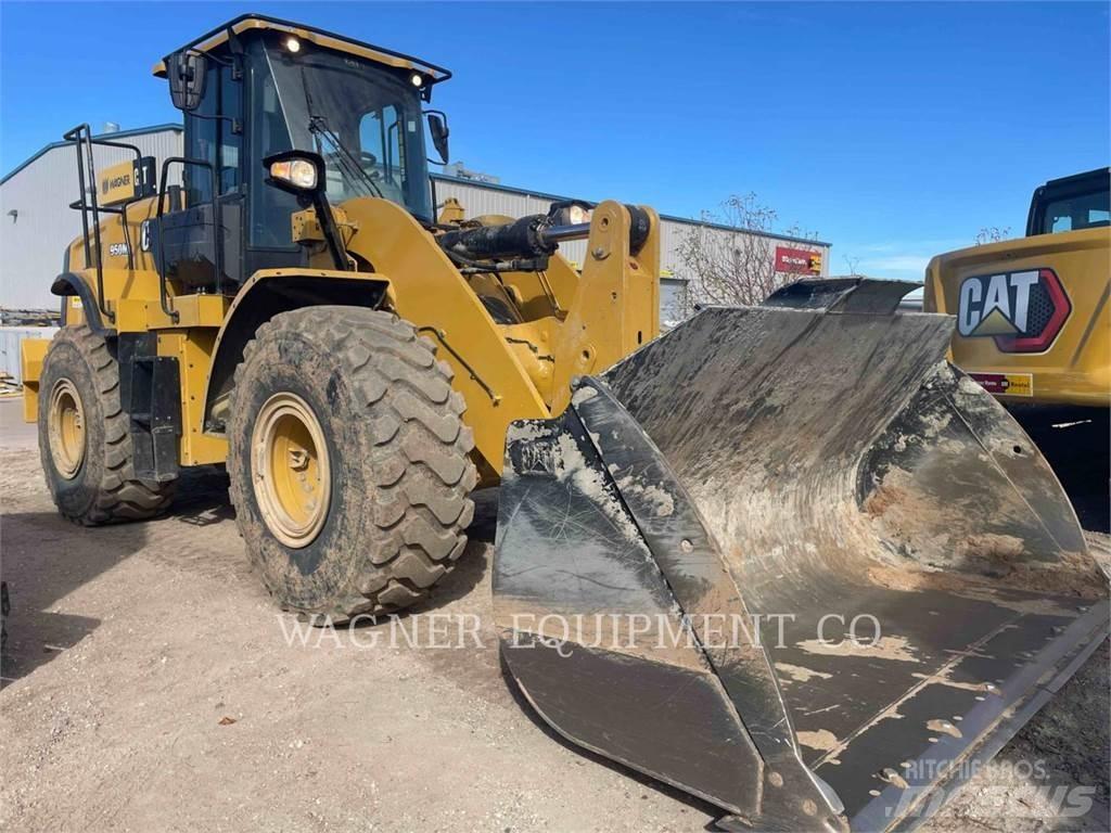 CAT 950M Pale gommate