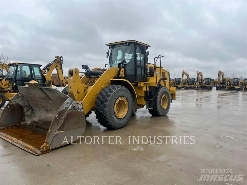 CAT 950M Pale gommate