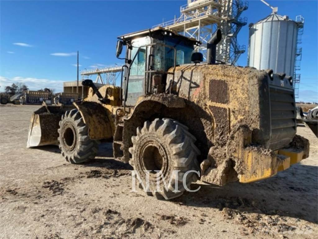CAT 950M Pale gommate